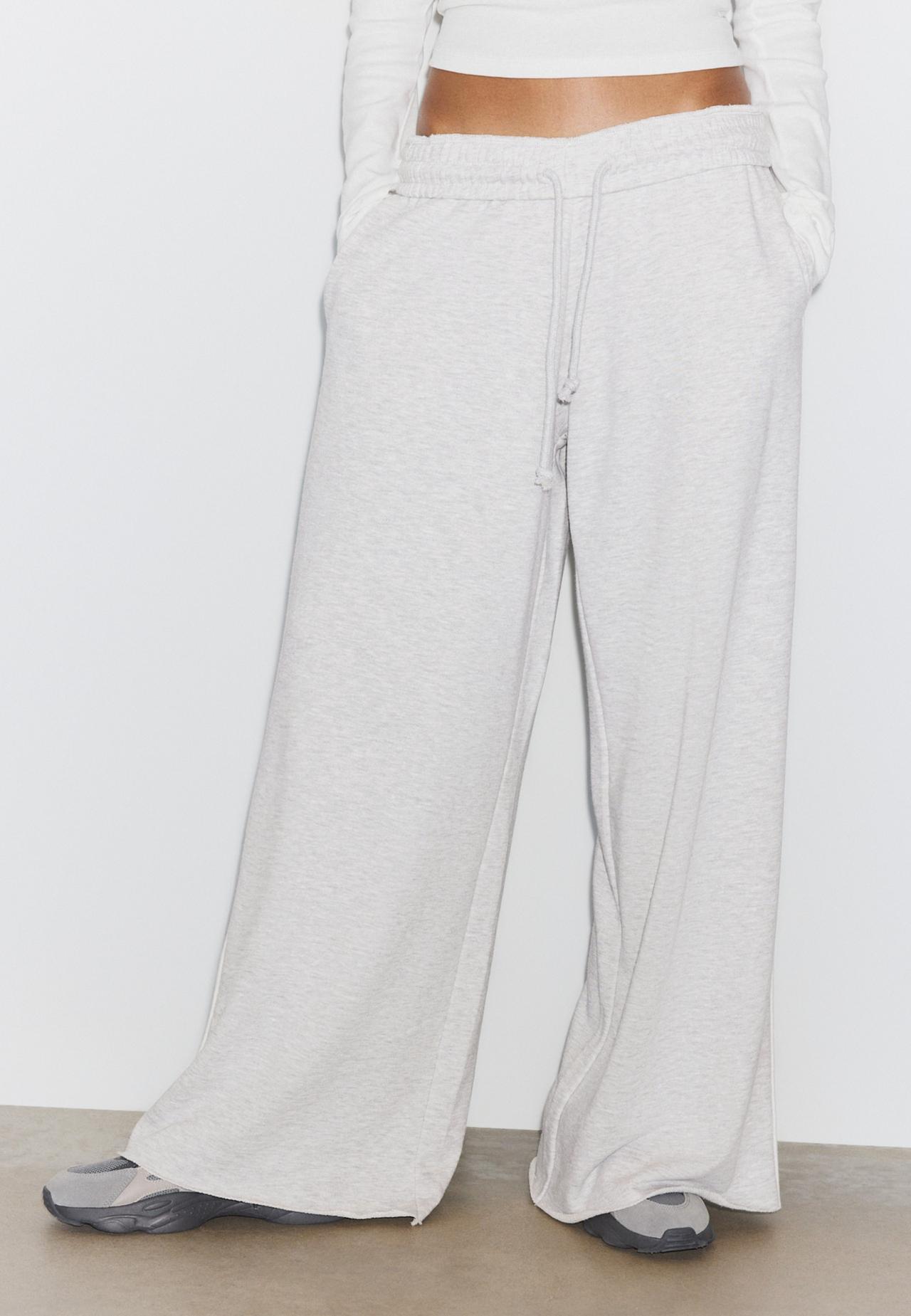 Wide-leg piped plush trousers — Grey melange