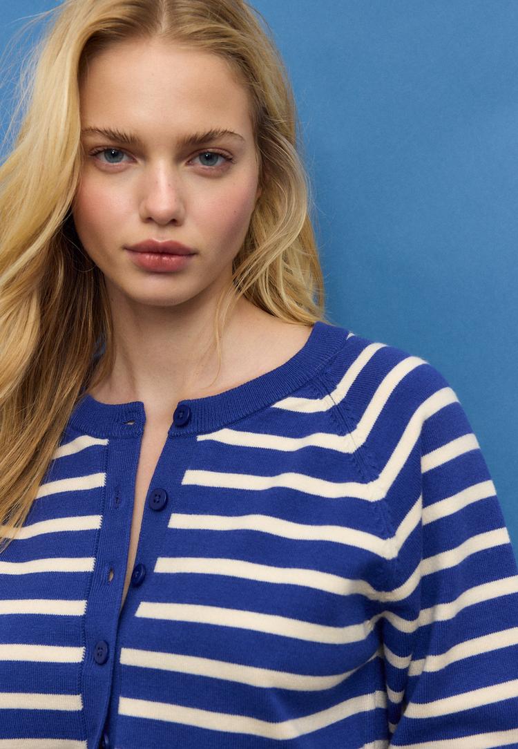 chaqueta punto botones manga ranglan