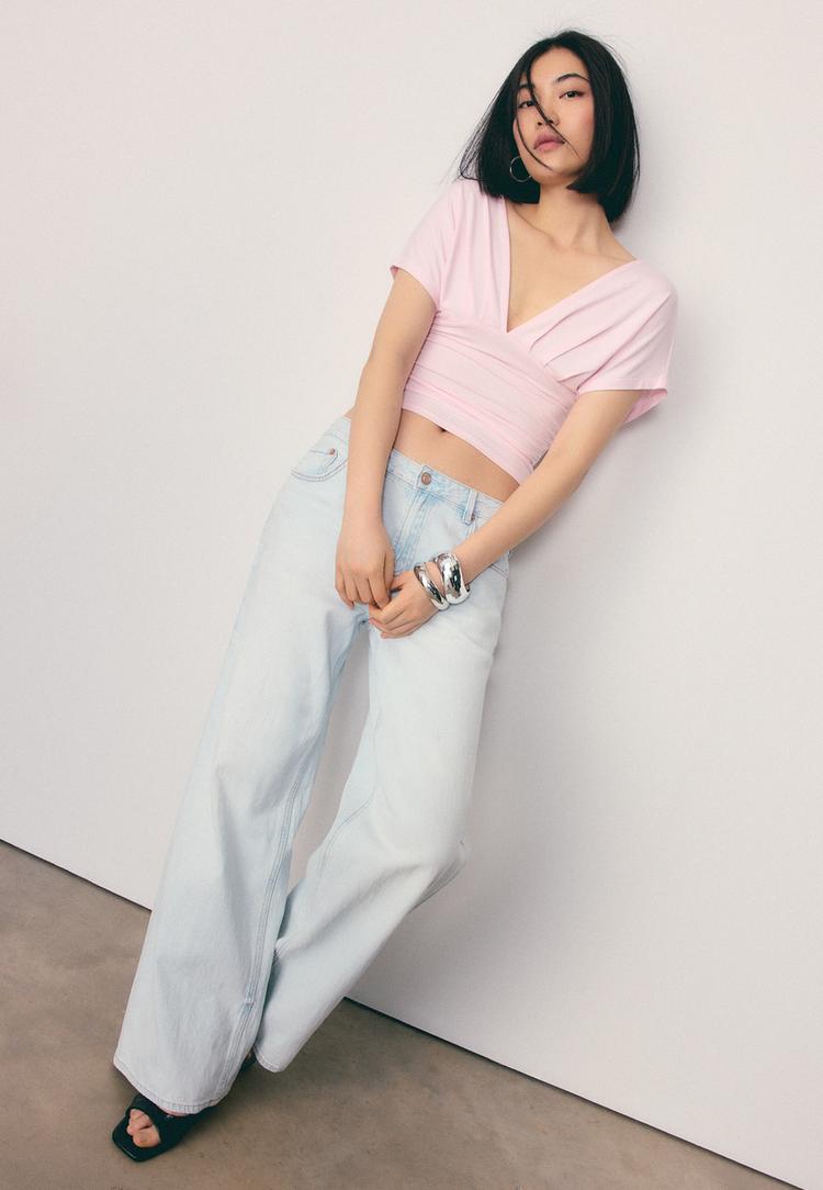 Stradivarius Tricou Cu Decolteu În V Și Bandă Roz Somon M