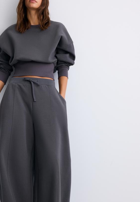 Stradivarius Wide-Leg Jogger Trousers Dark Grey L