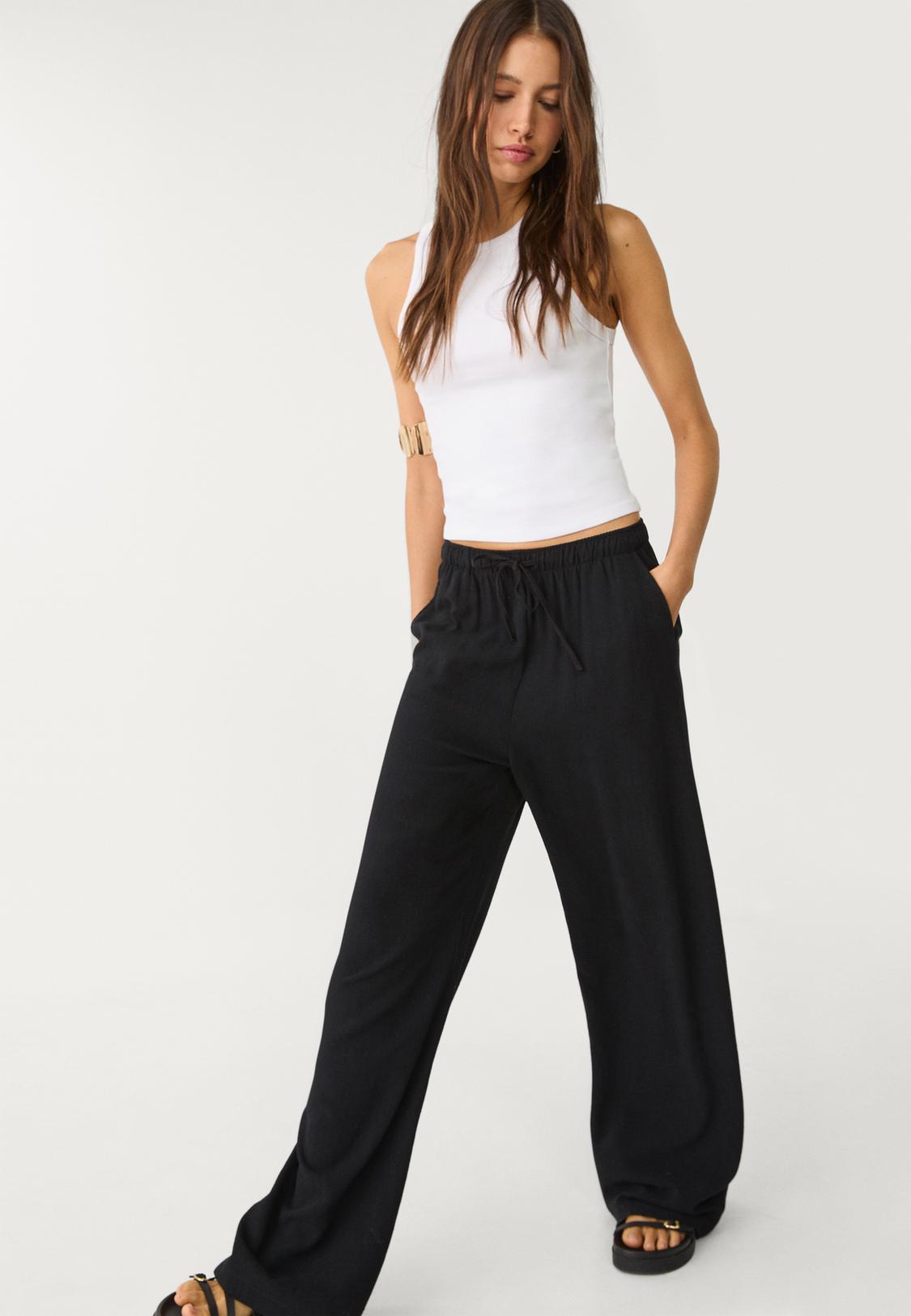 Stradivarius Pantaloni Larghi Con Bottoni Laterali Pantaloni
