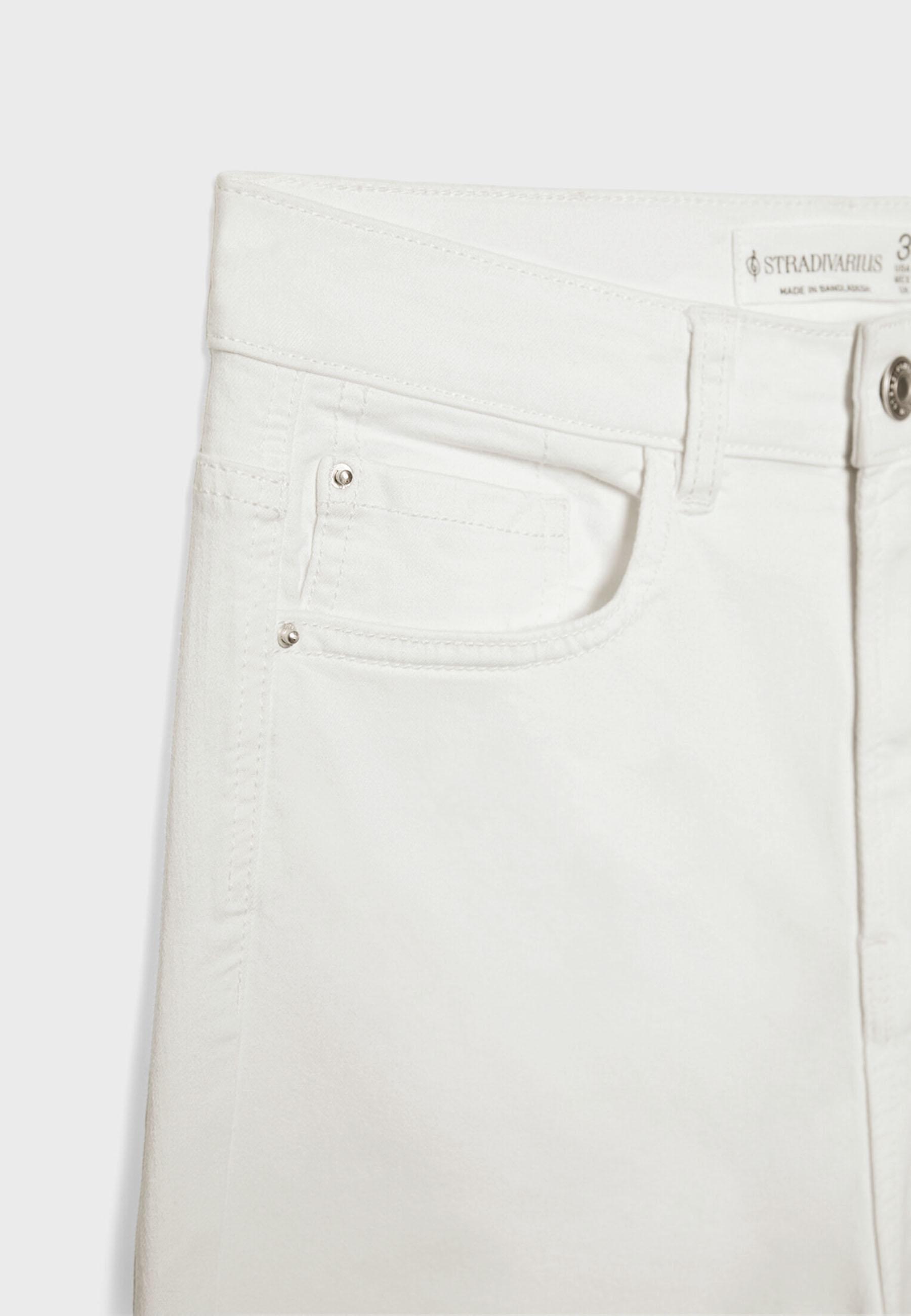 D78 cropped flared jeans — White