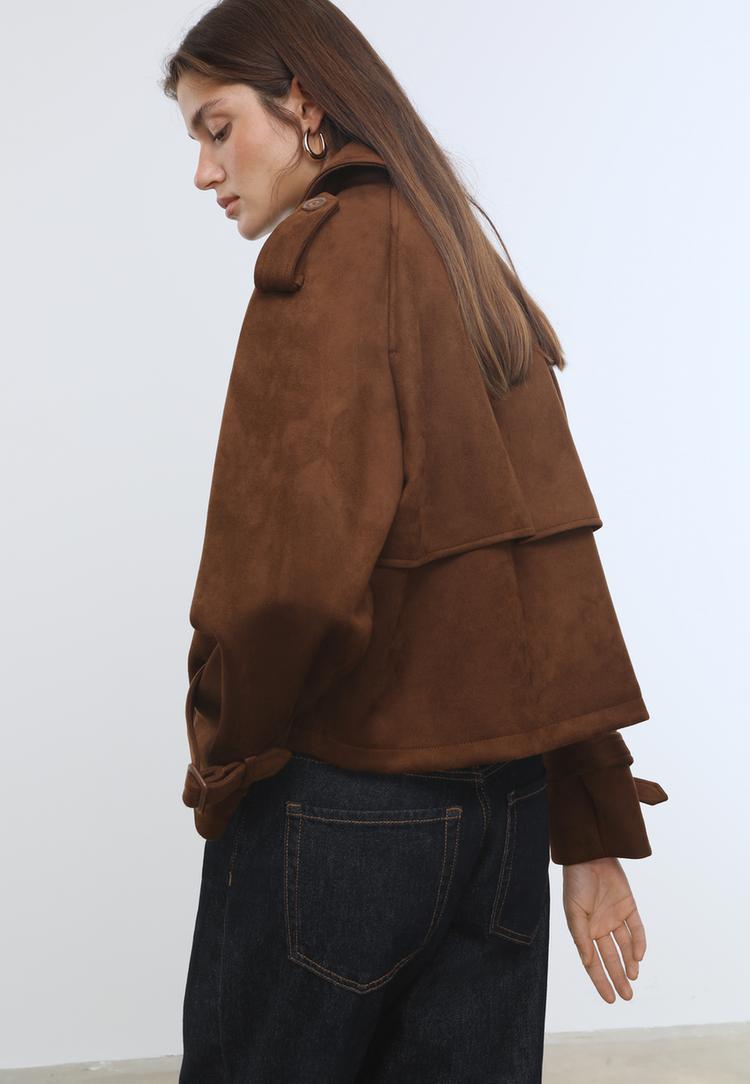 kurzer-trenchcoat-aus-wildlederimitat