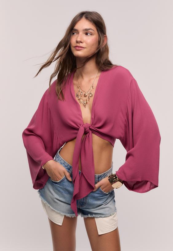 blusa fluida nudo