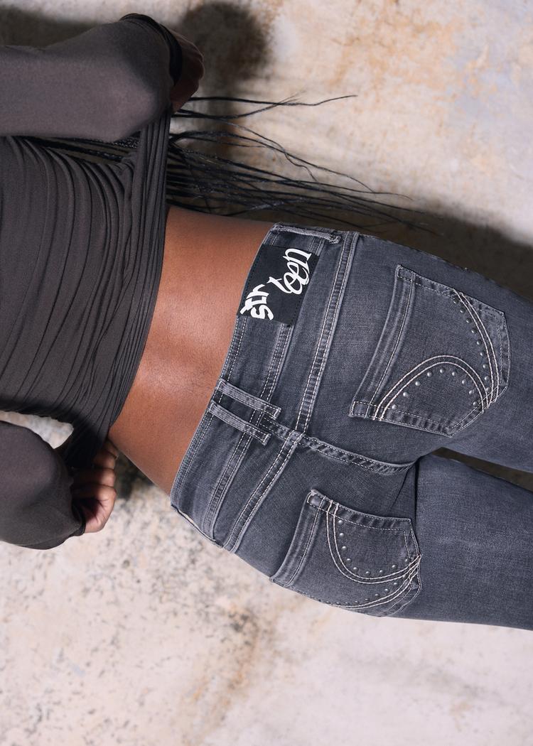 jeans bootcut fit low waist borchie