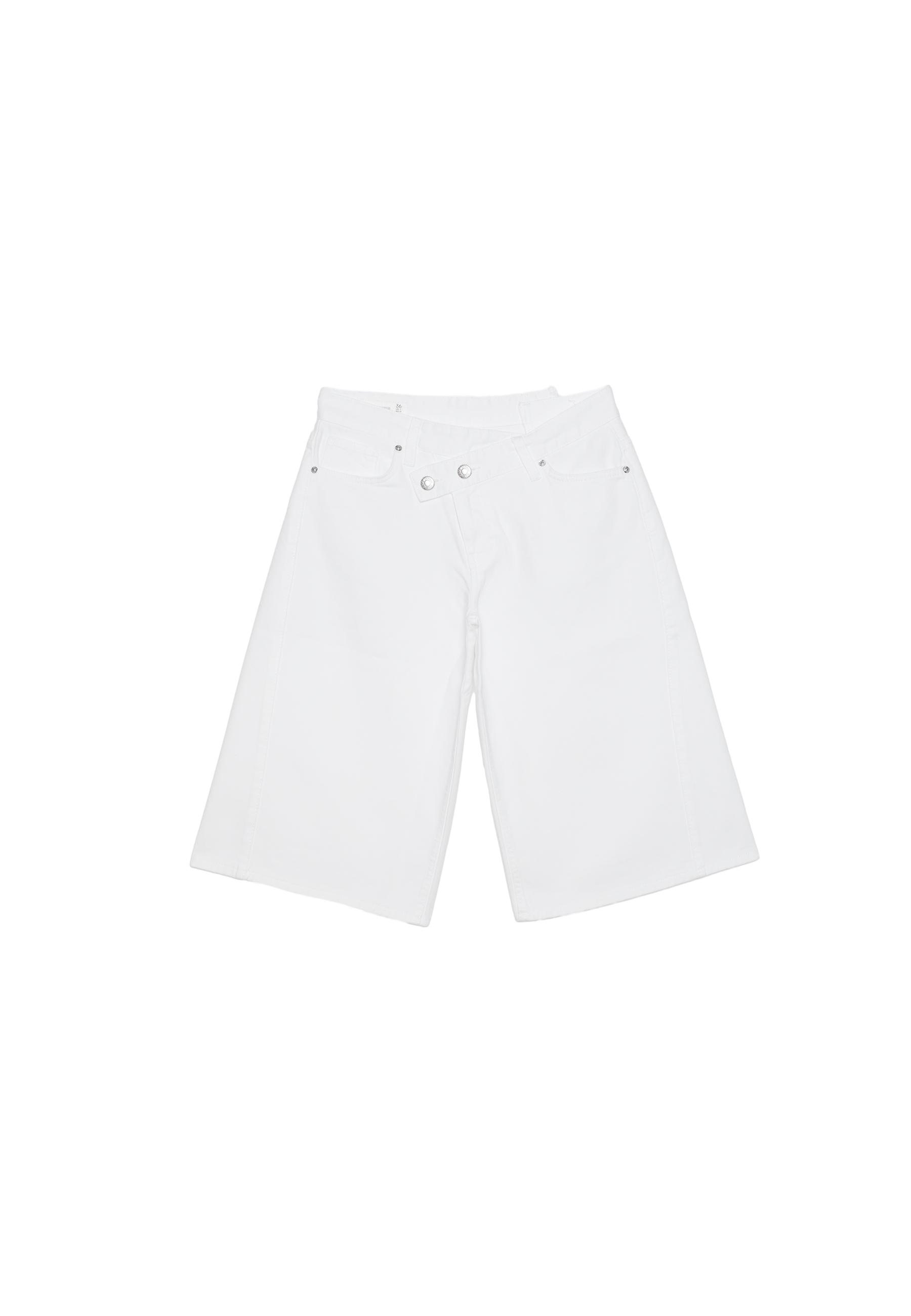Crossover waist jorts — White