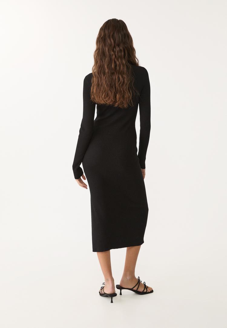 vestido midi punto cuello perkins