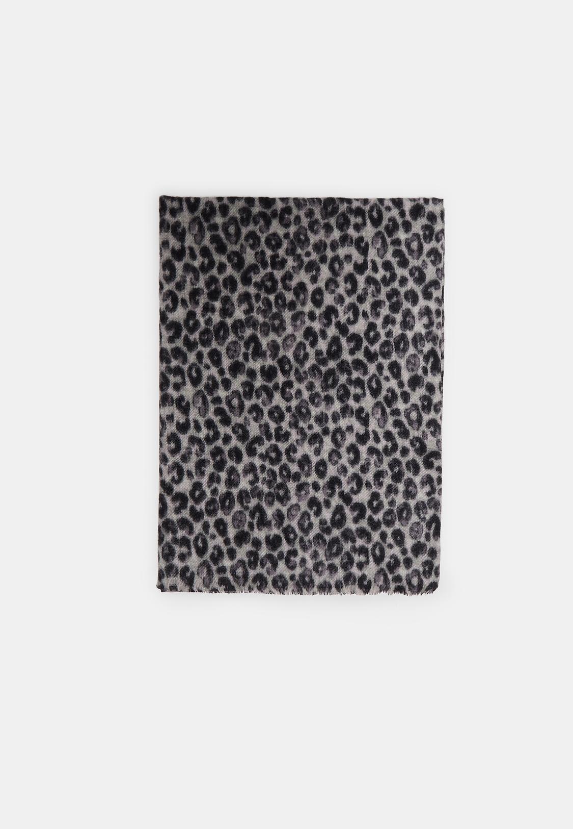 Animal print scarf Women's fashion Stradivarius Kosovo