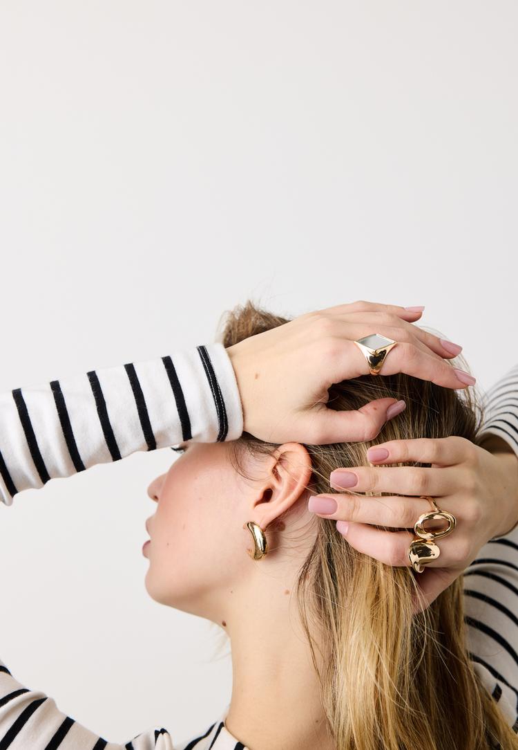 Stradivarius Σετ 3 Δαχτυλίδια Ρόμβος Χρυσαφί Os φωτογραφία