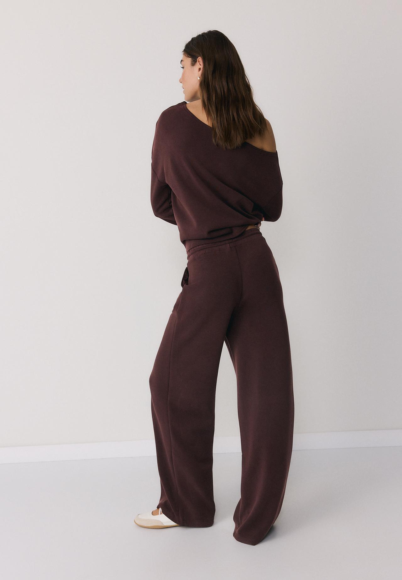 Soft-touch palazzo joggers — Brown