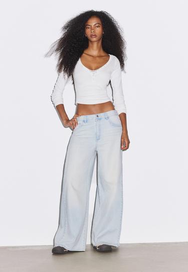 Wide-leg pleated jeans — LIGHT BLEACH 2