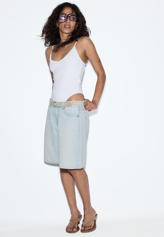 Stradivarius Bermuda En Jean Avec Ceinture Denim Bleu Clair Délavé 32