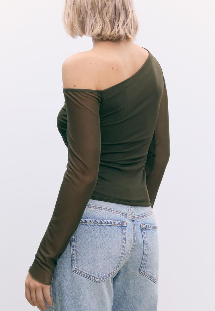 tshirt assimetrica tule