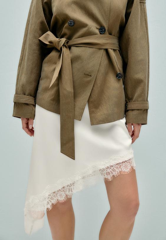 falda asimetrica satinada