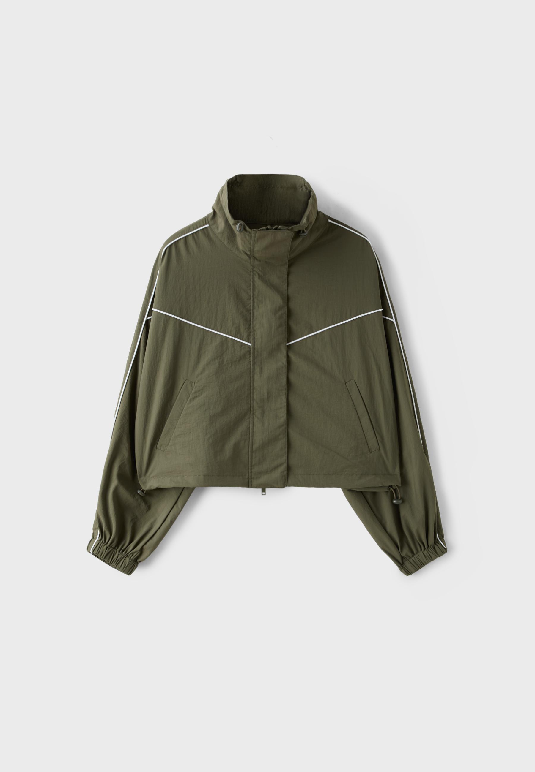 Technical windbreaker — Khaki