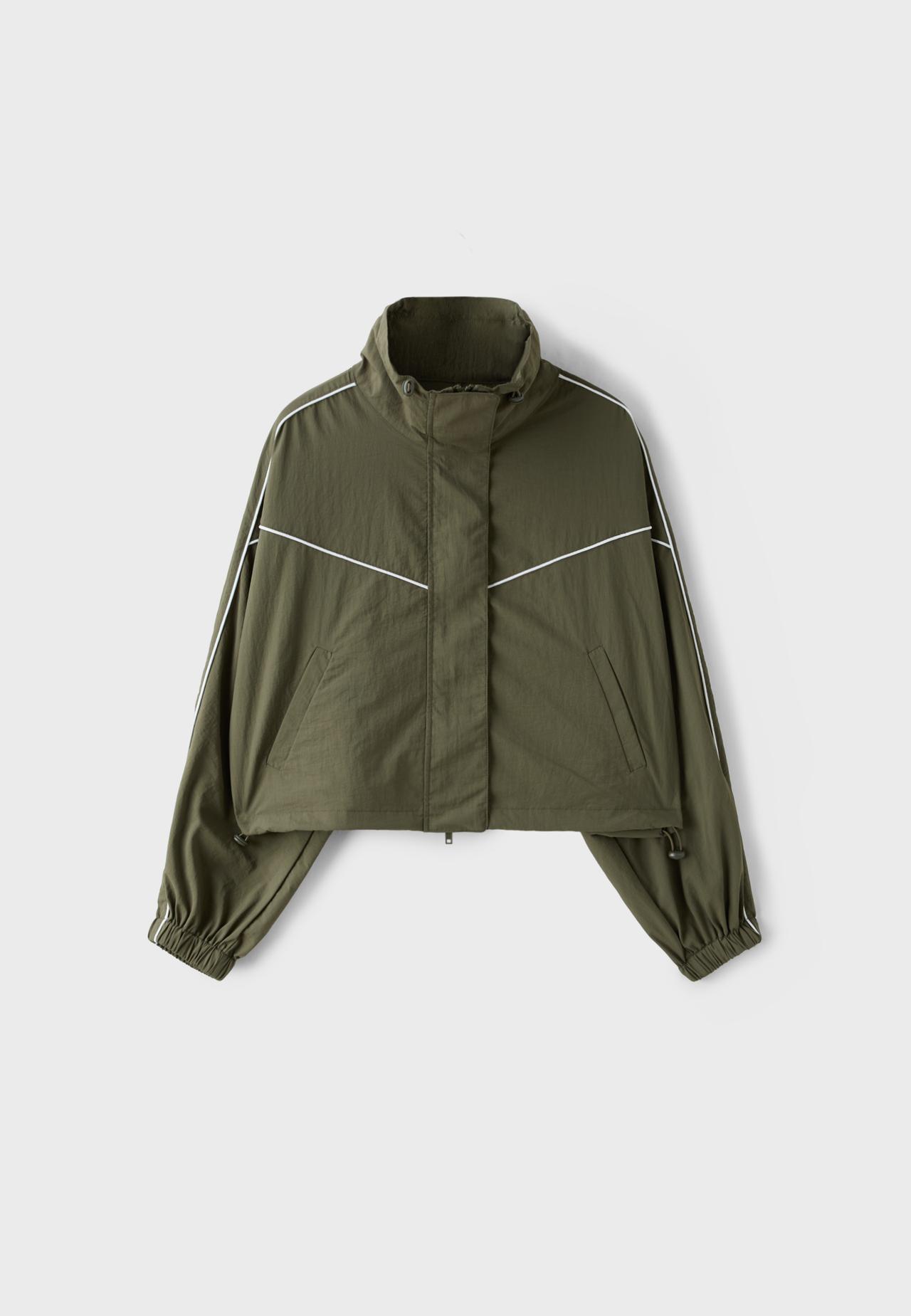 Technical windbreaker — Khaki