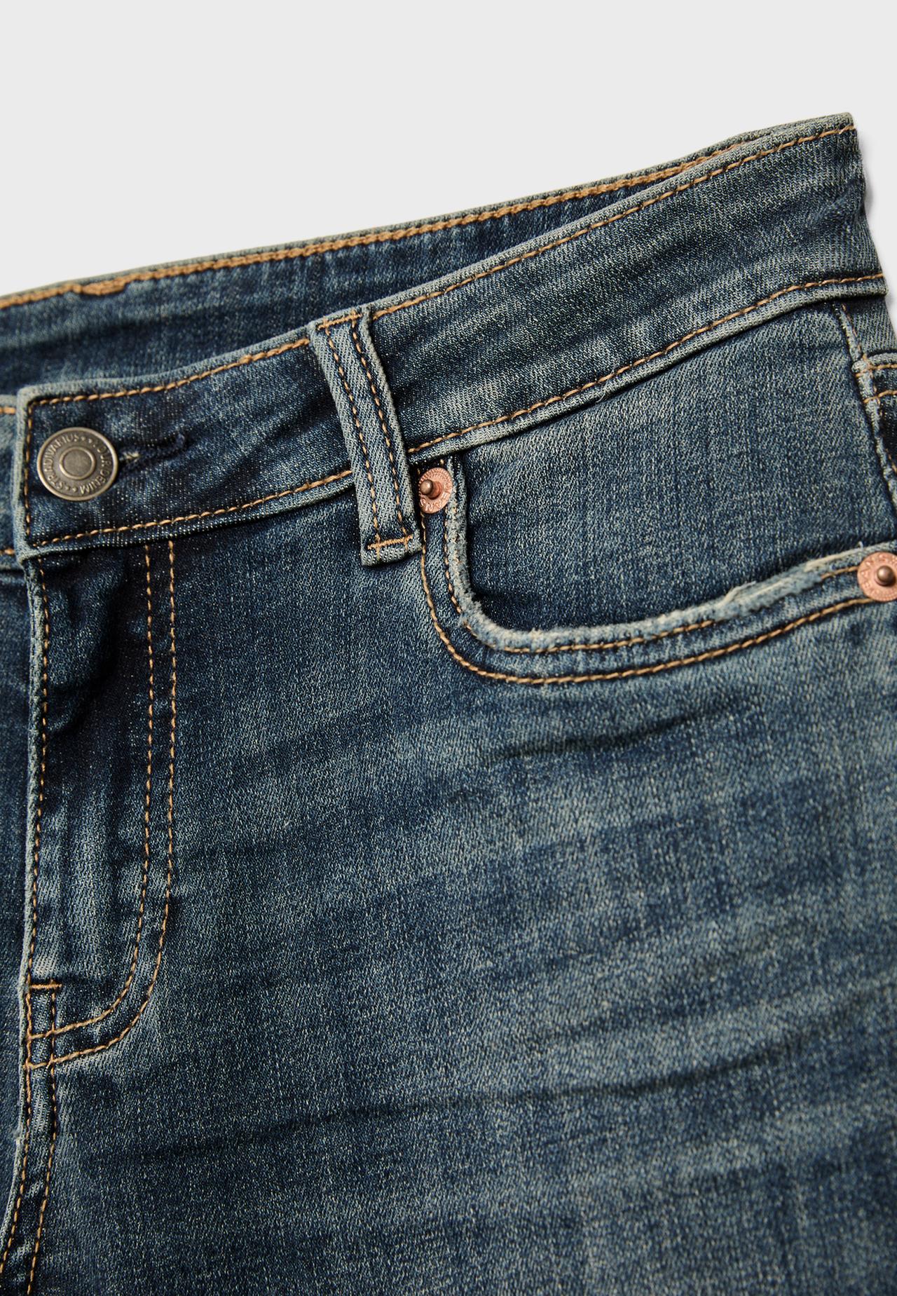 D67 slim fit bootcut jeans — MEDIUM DENIM WASH