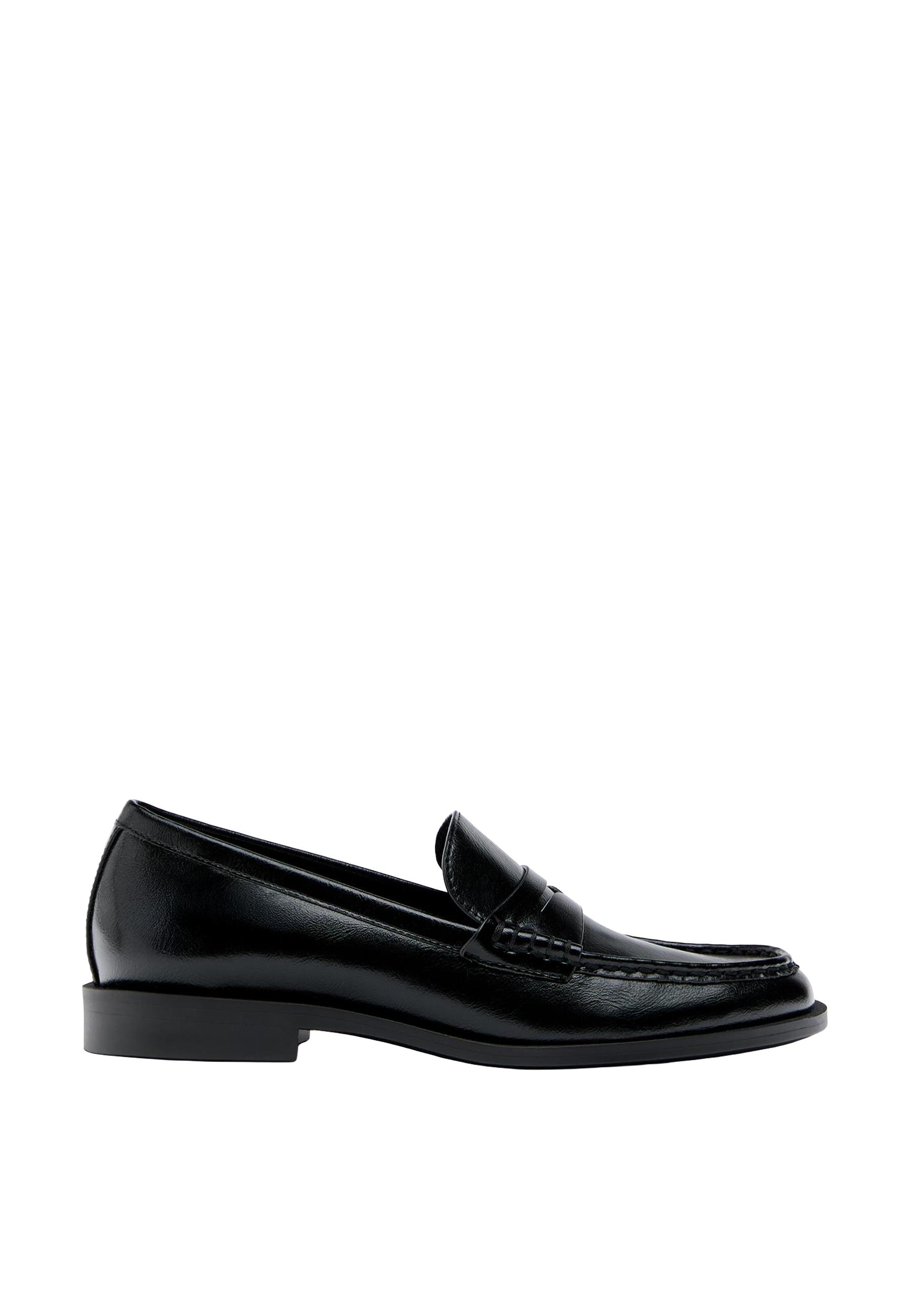 Black leather effect loafers — BLACK