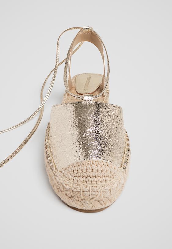 alpargatas atadas metalizadas