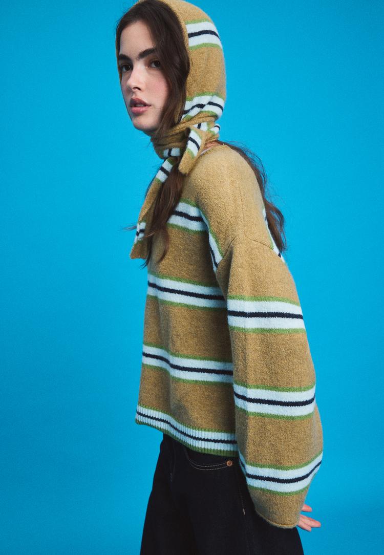 Knit jumper with scarf — Olive green