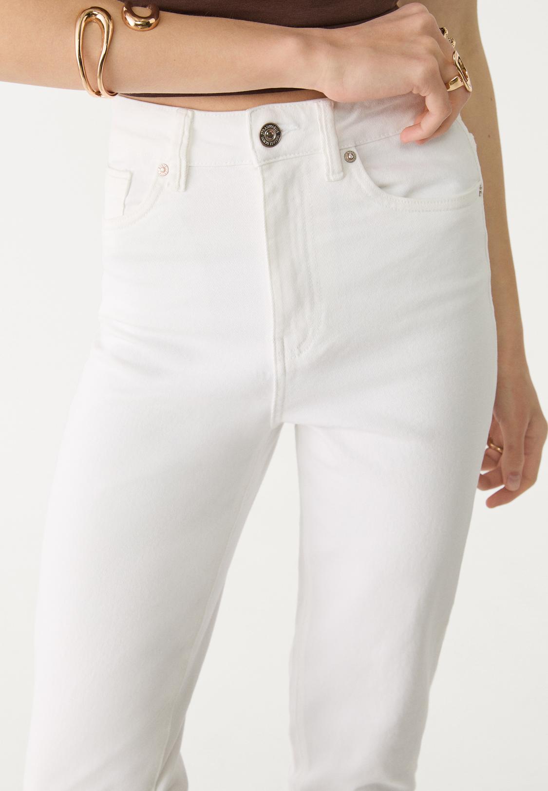 Waist Stradivarius Pantalones Mom D10 Slim Fit Mom Jeans