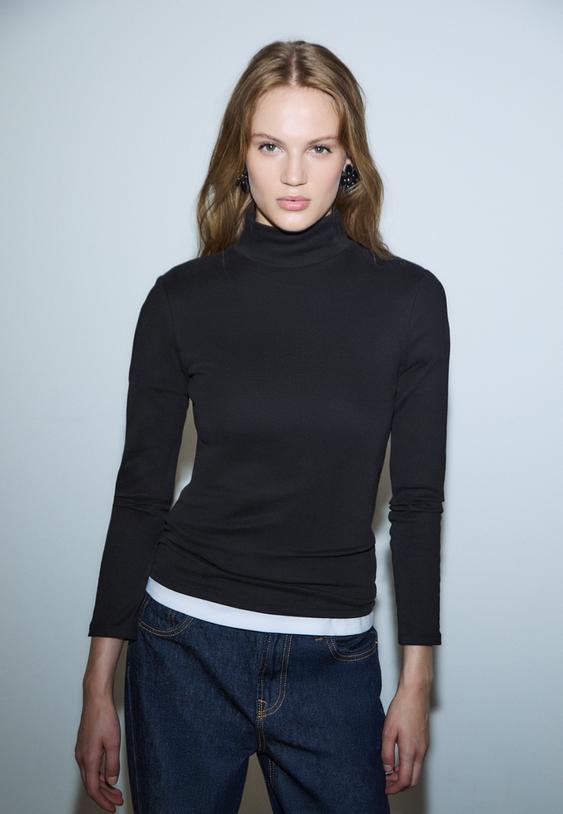 camiseta basica cuello alto