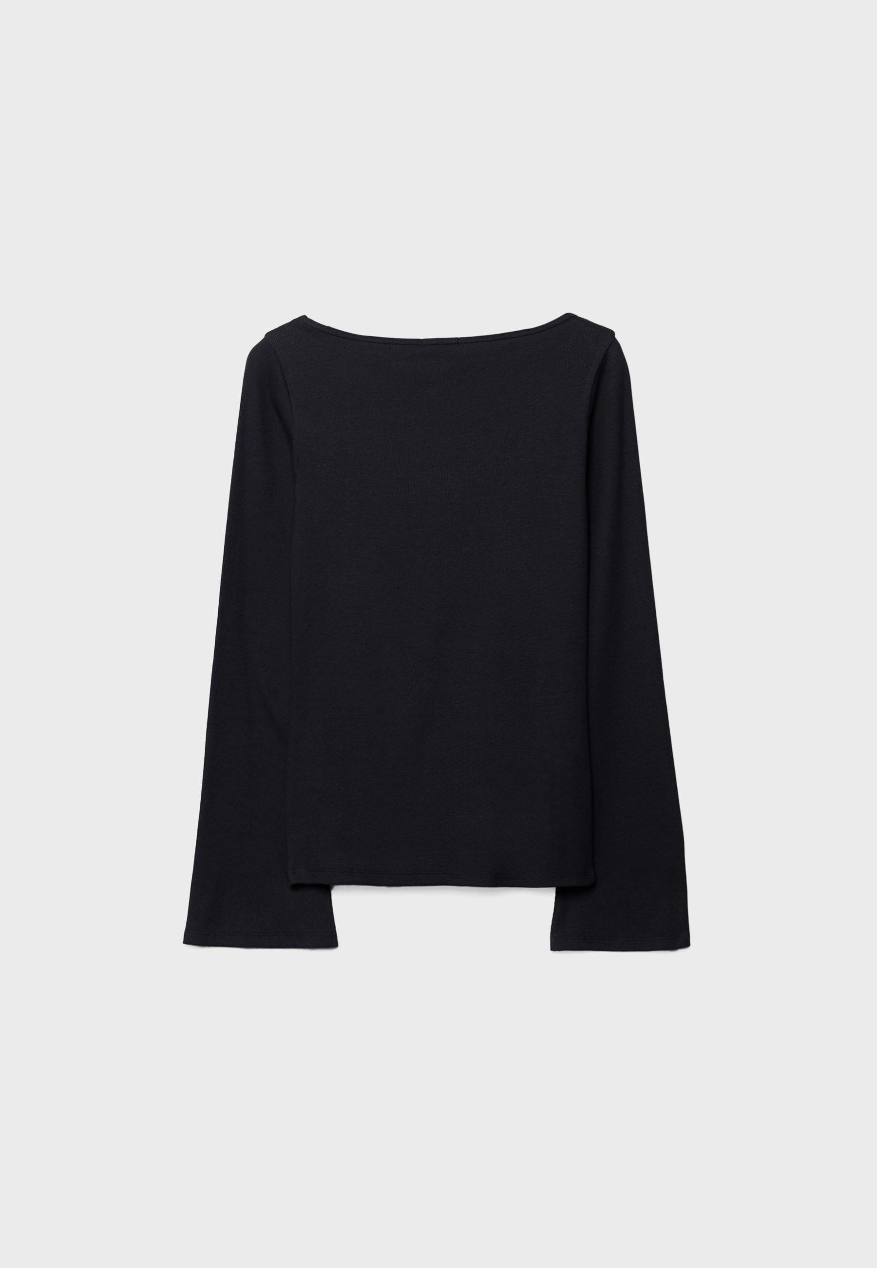 Basic bell sleeve T-shirt — Black