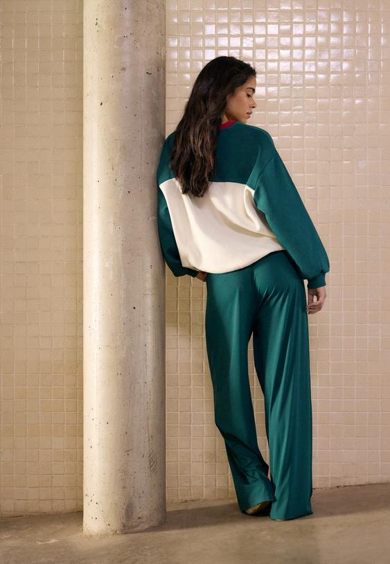 Stradivarius Παντελόνι Jogger Palazzo Με Ελαστική Μέση Πράσινο S
