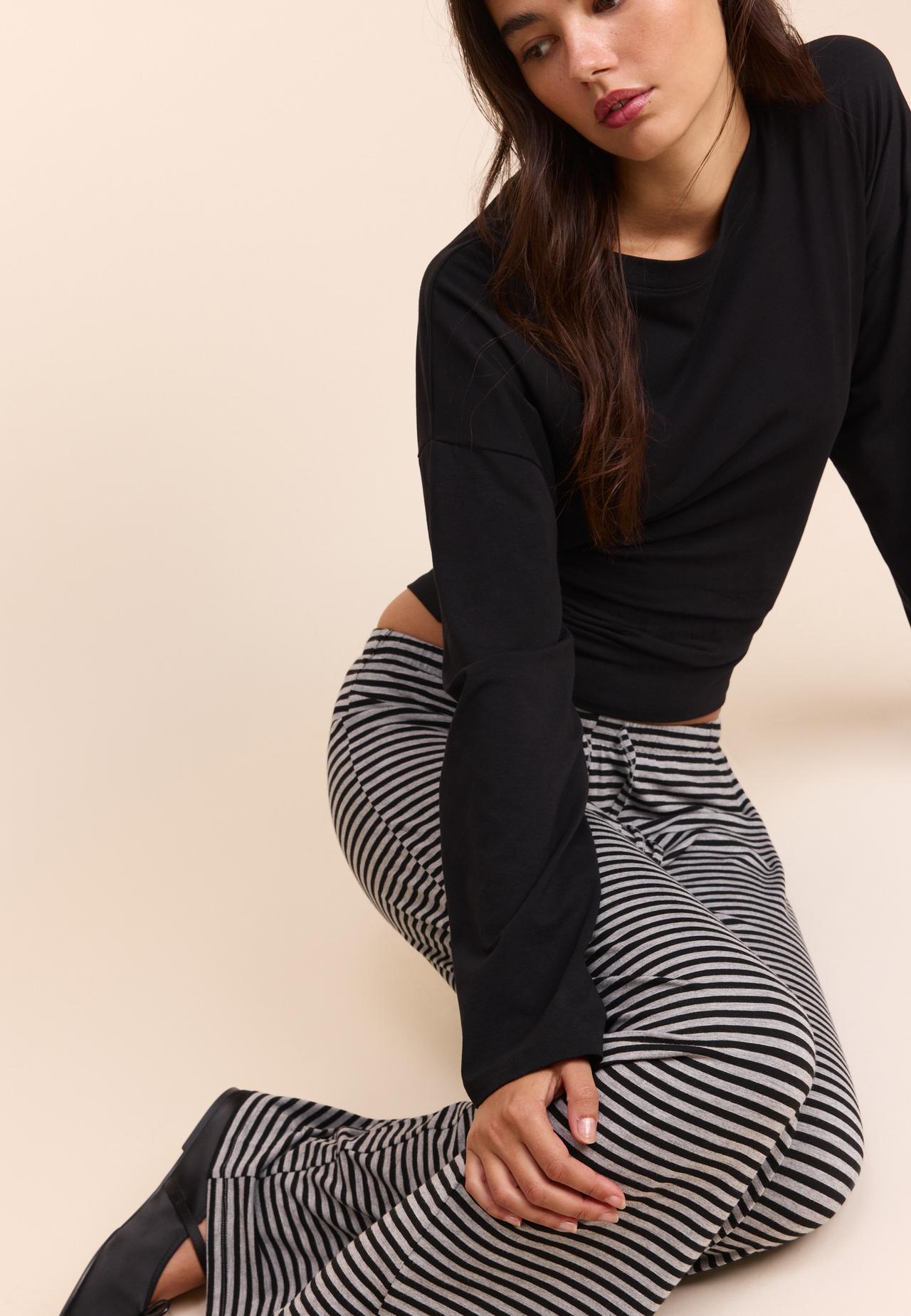 Striped slim-waist jogger trousers — Black