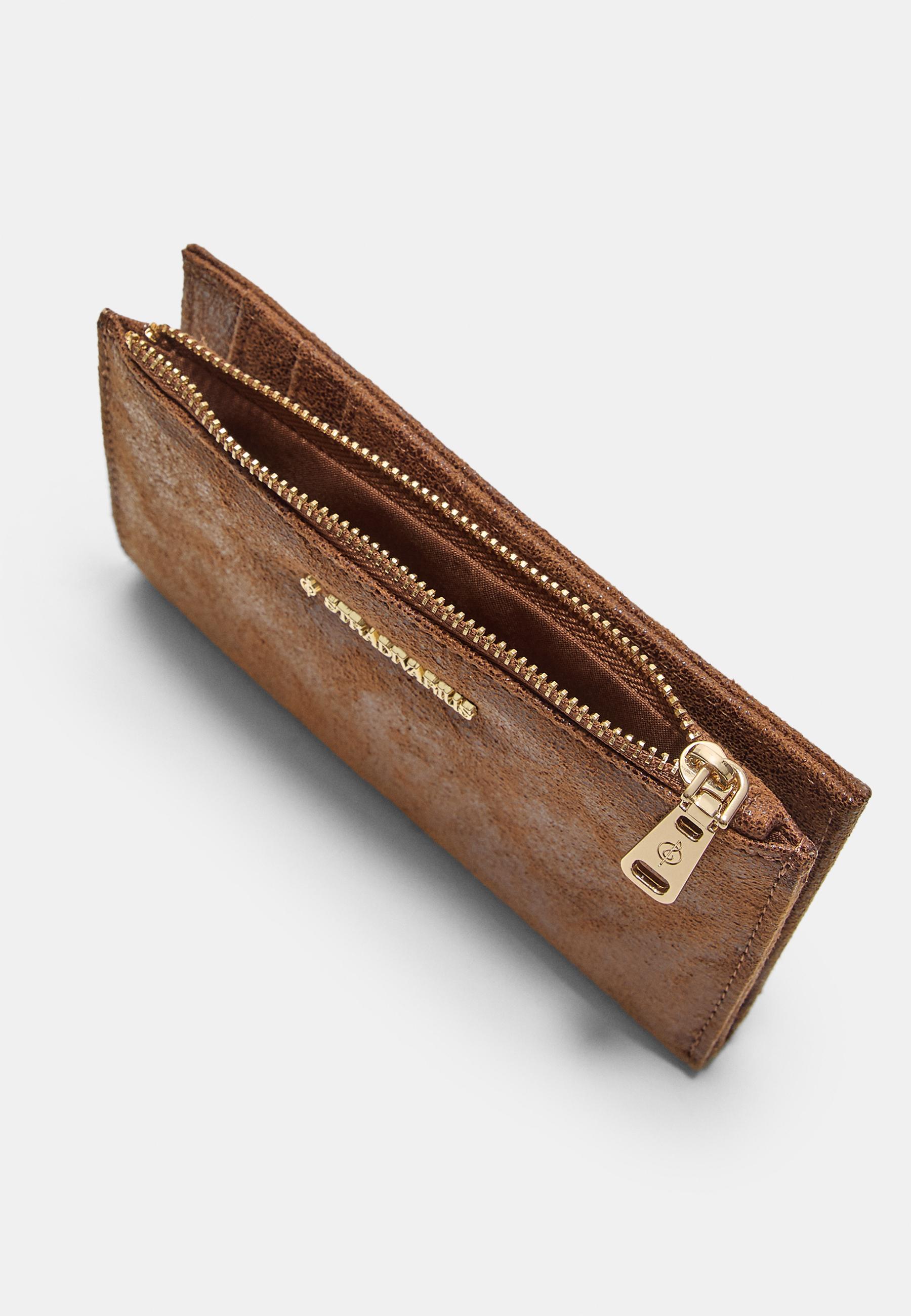 Shimmery card holder purse with zip — Brown