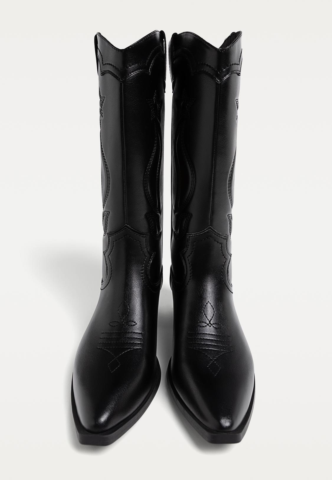 Botines Negros Botas Planas Mujer Stradivarius Hebilla Botines