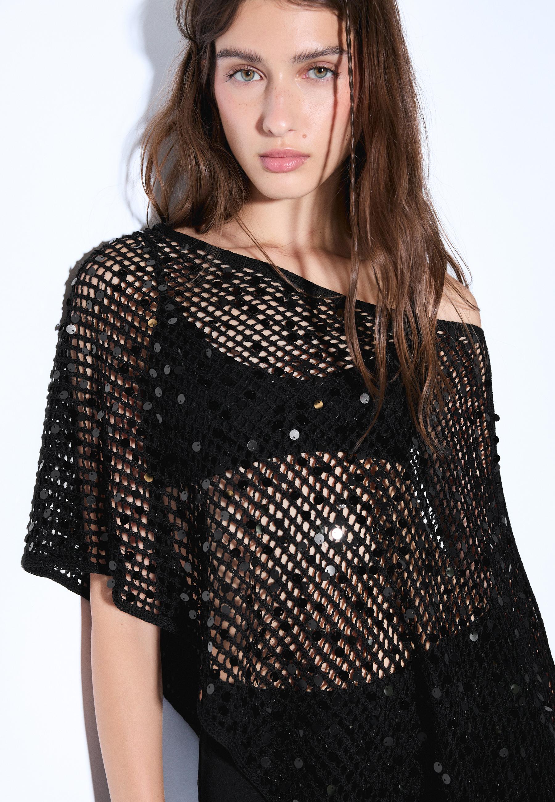 Sequin knit cape — Black