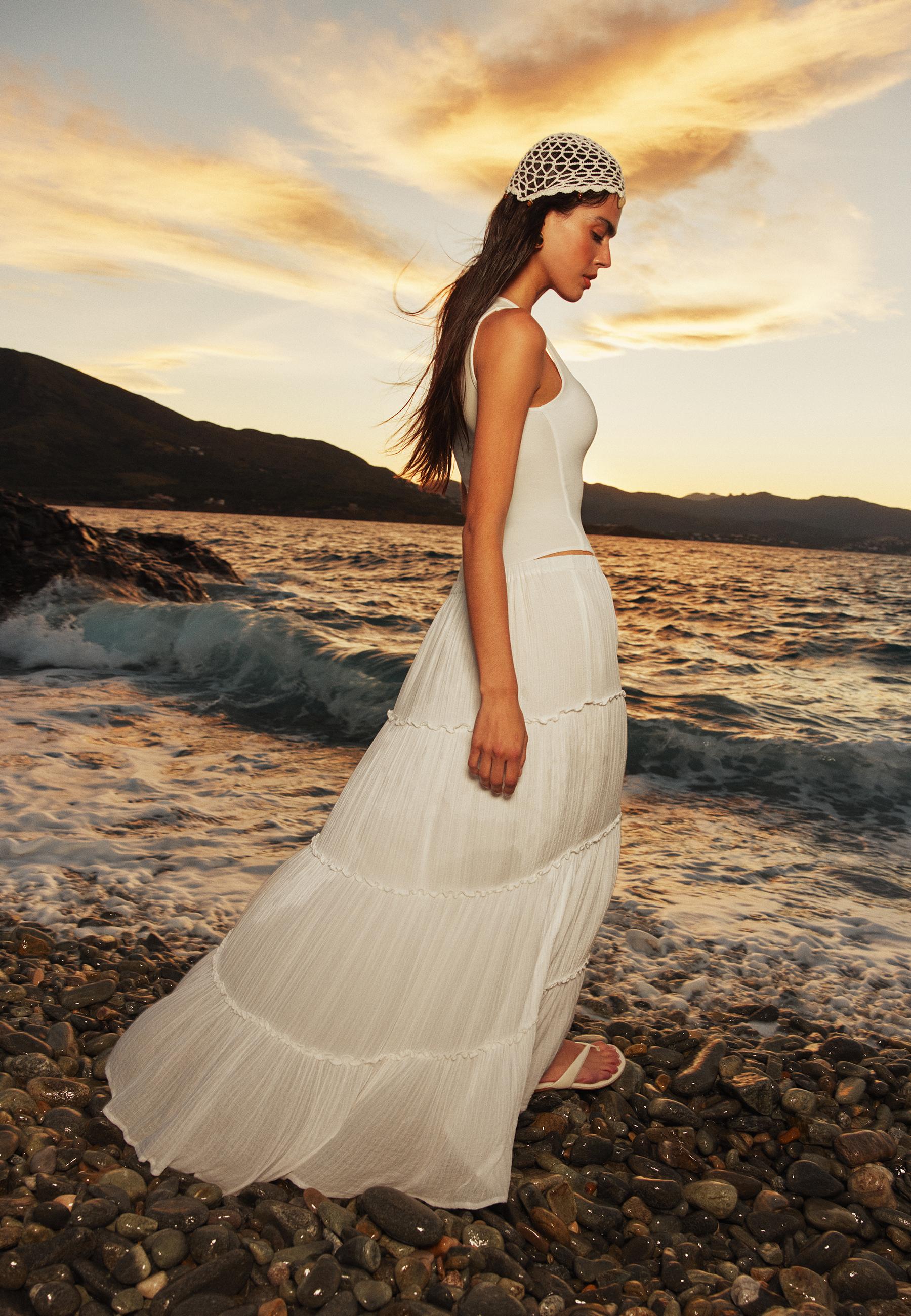 Long panelled skirt — White