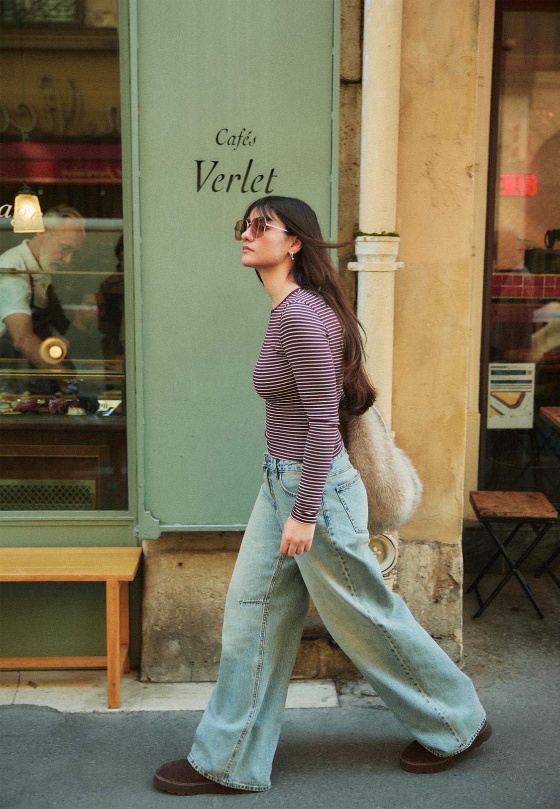 Maglietta basica a maniche lunghe in cotone a righe Moda da