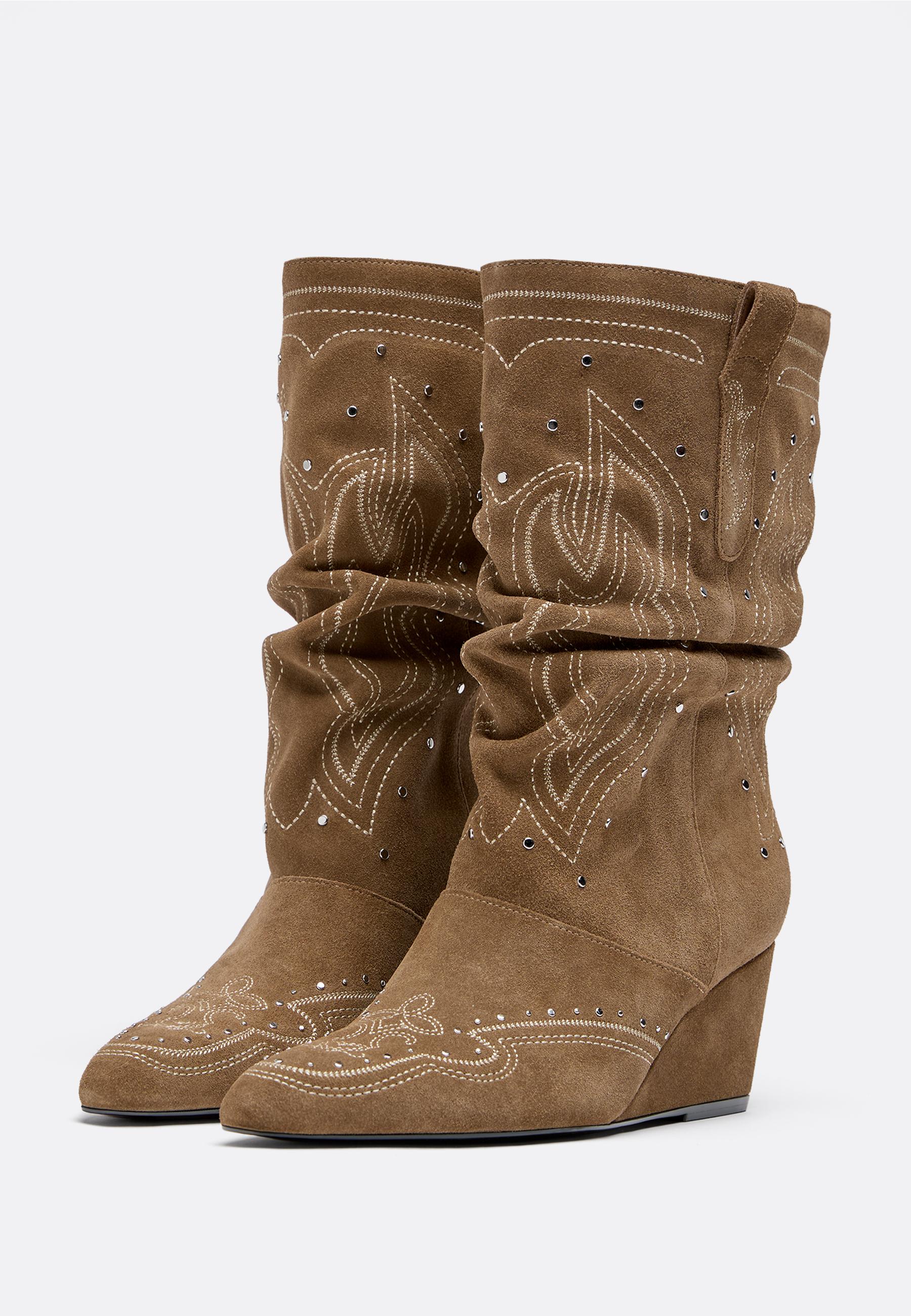 Leather wedge heel boots — BEIGE