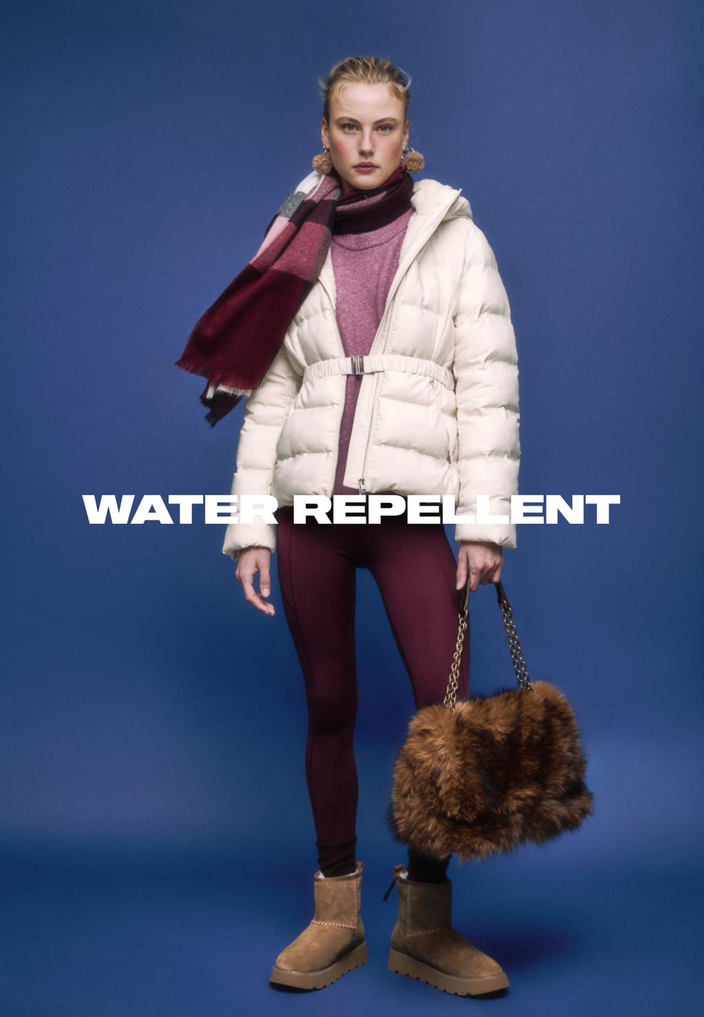 Hooded puffer jacket with belt