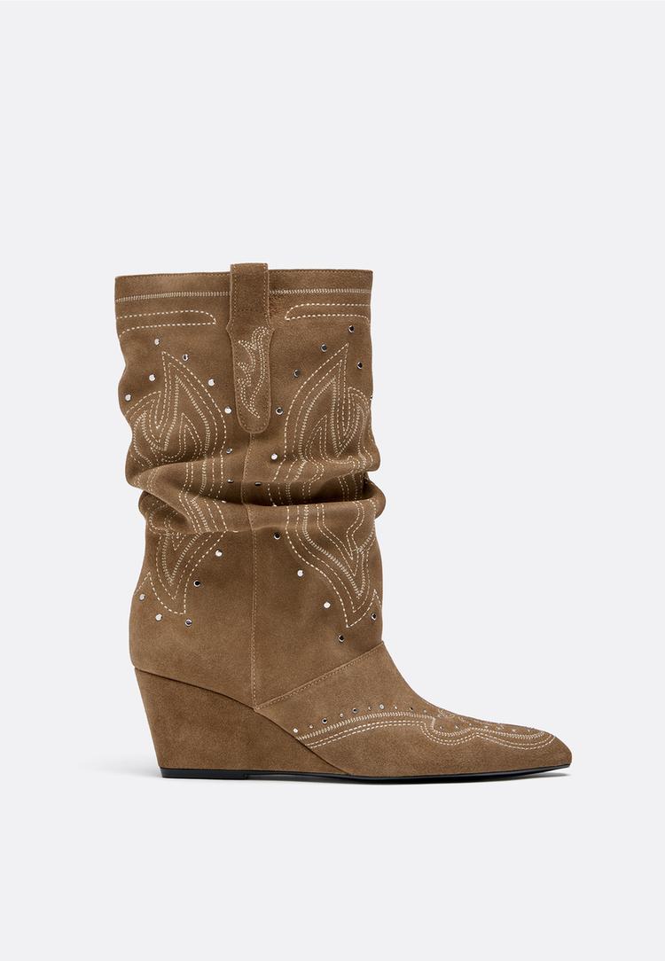 Stradivarius Δερμάτινες Μπότες Με Τακούνι Πλατφόρμα Μπεζ 40