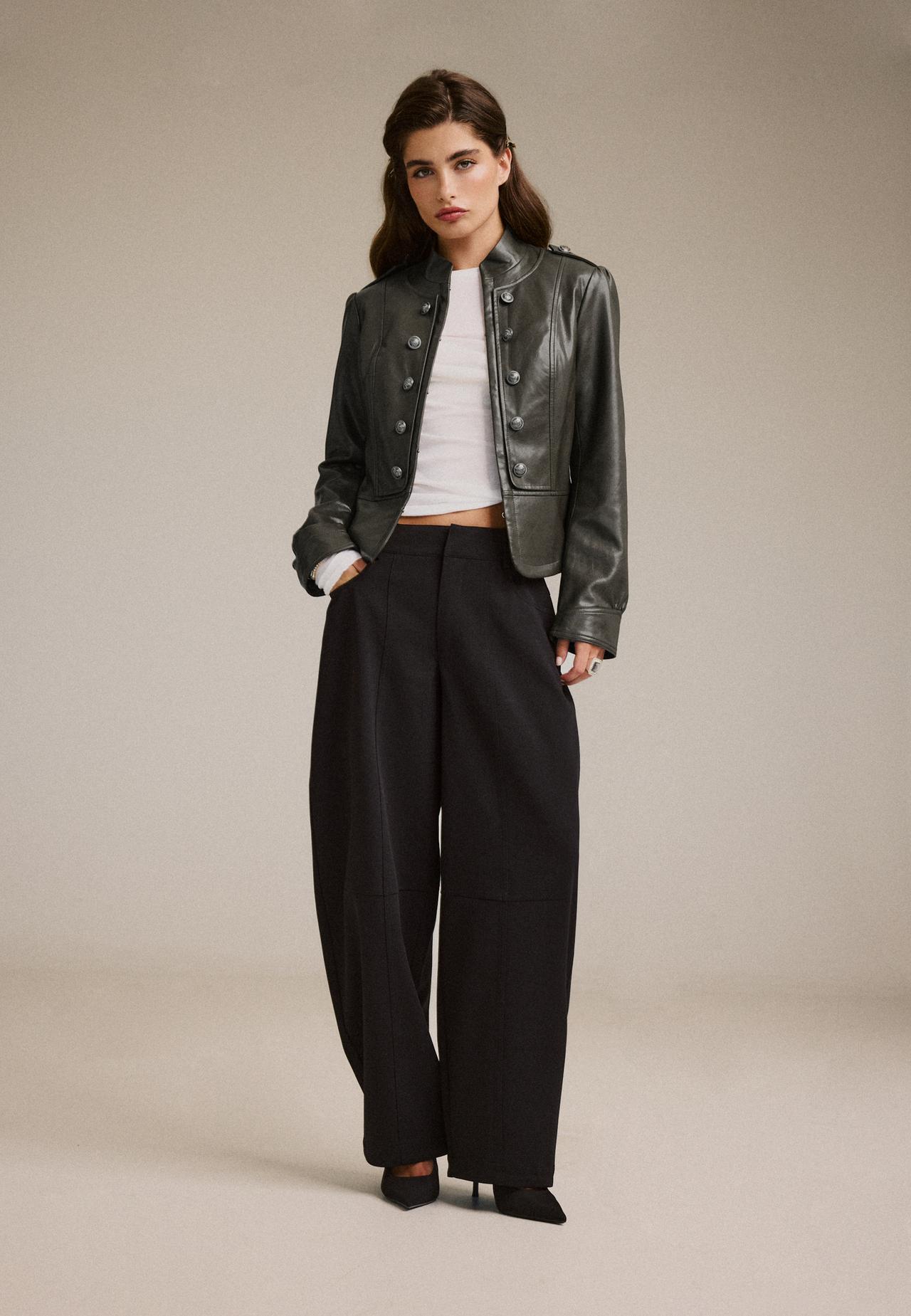 Smart barrel trousers — Black