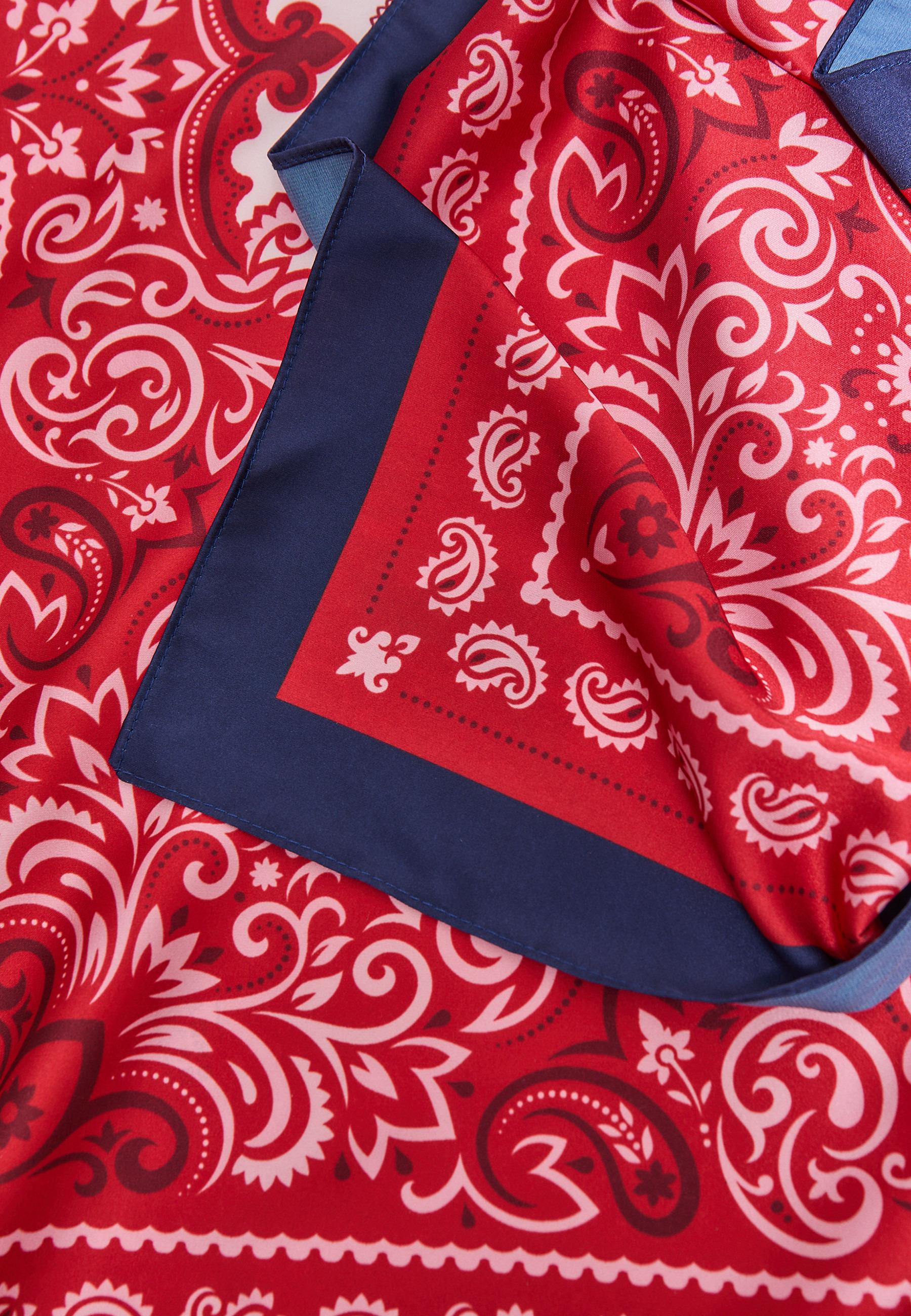Paisley scarf — Red
