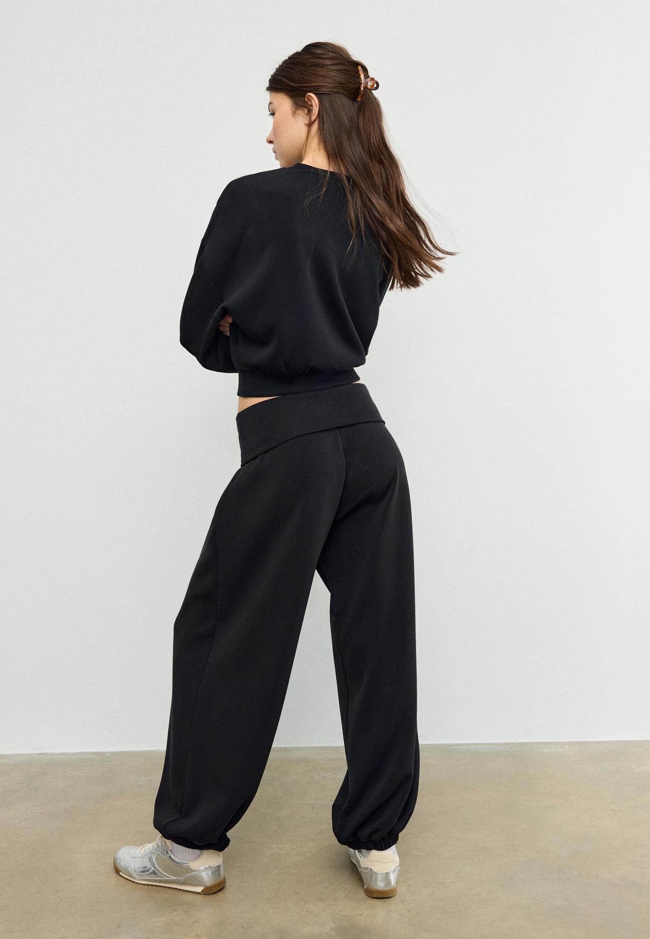 Soft-touch balloon jogger trousers with turn-up waist — Black