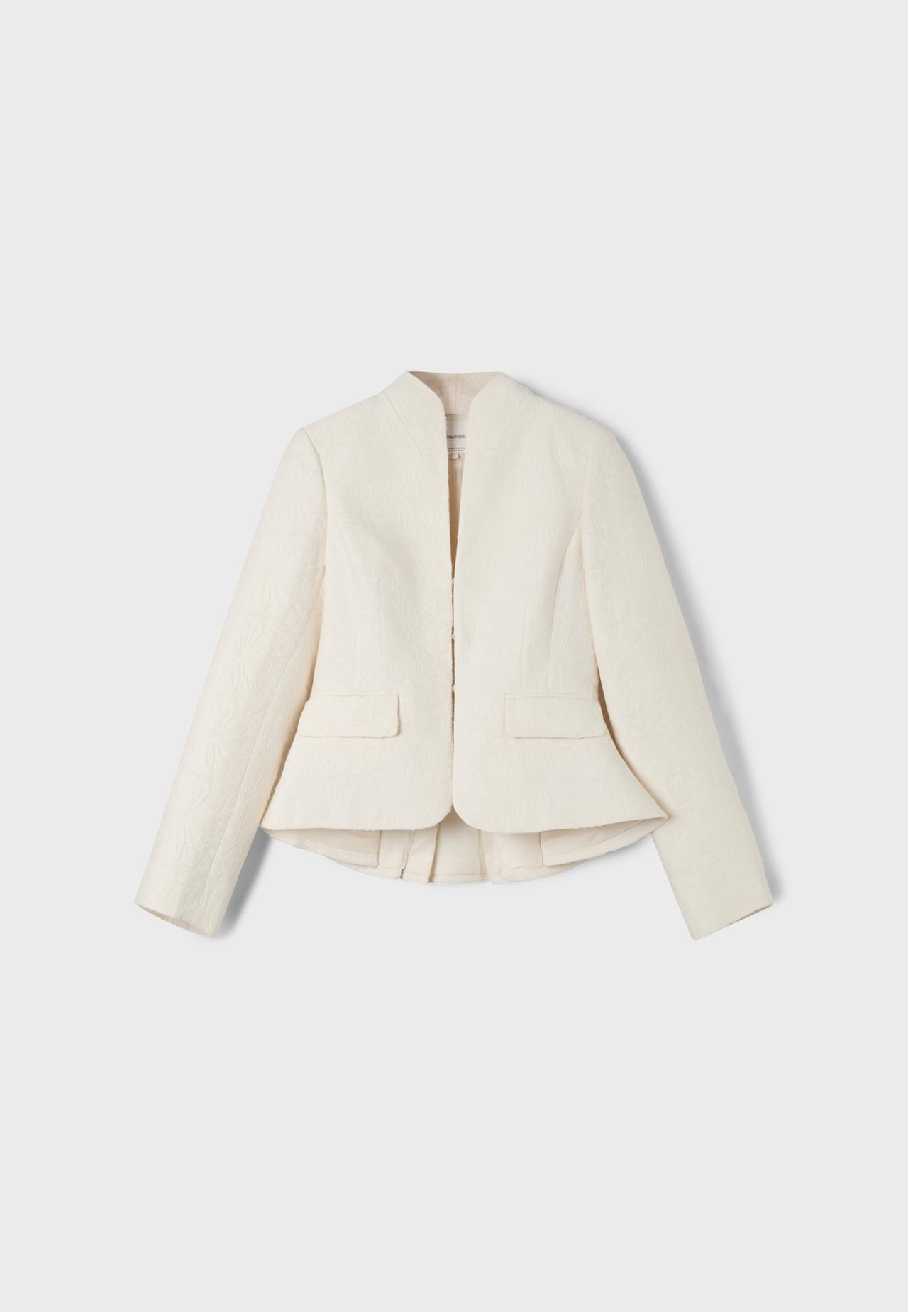 Asymmetric jacquard blazer — Ecru