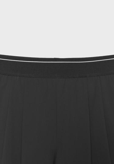 Smart elasticated waist shorts — Black 8