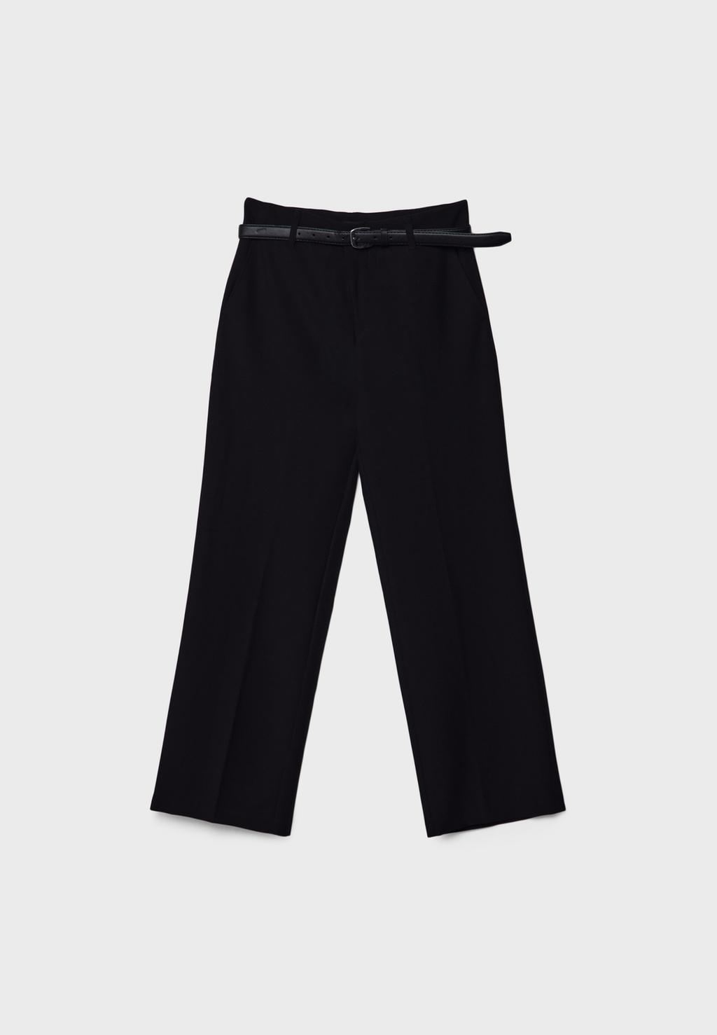 Soepelvallende straight nette broek met riem