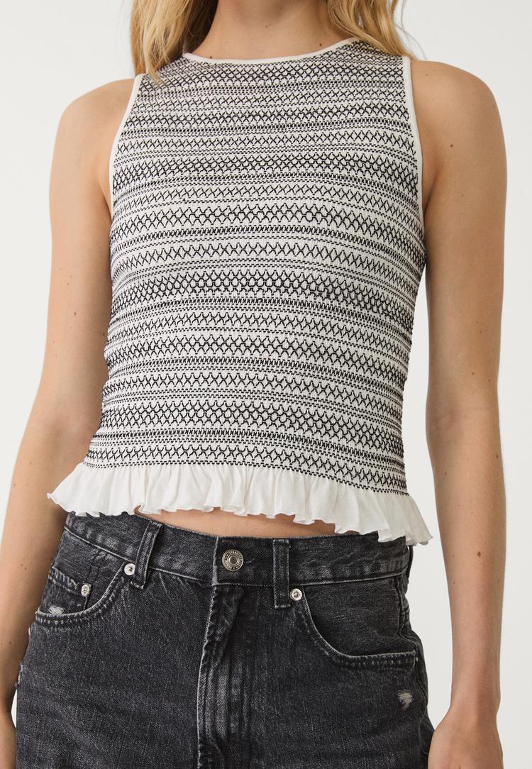 camiseta contraste volantes