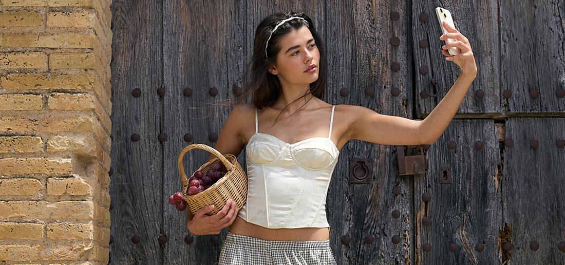 Embroidered fringe bustier top - Women's fashion | Stradivarius