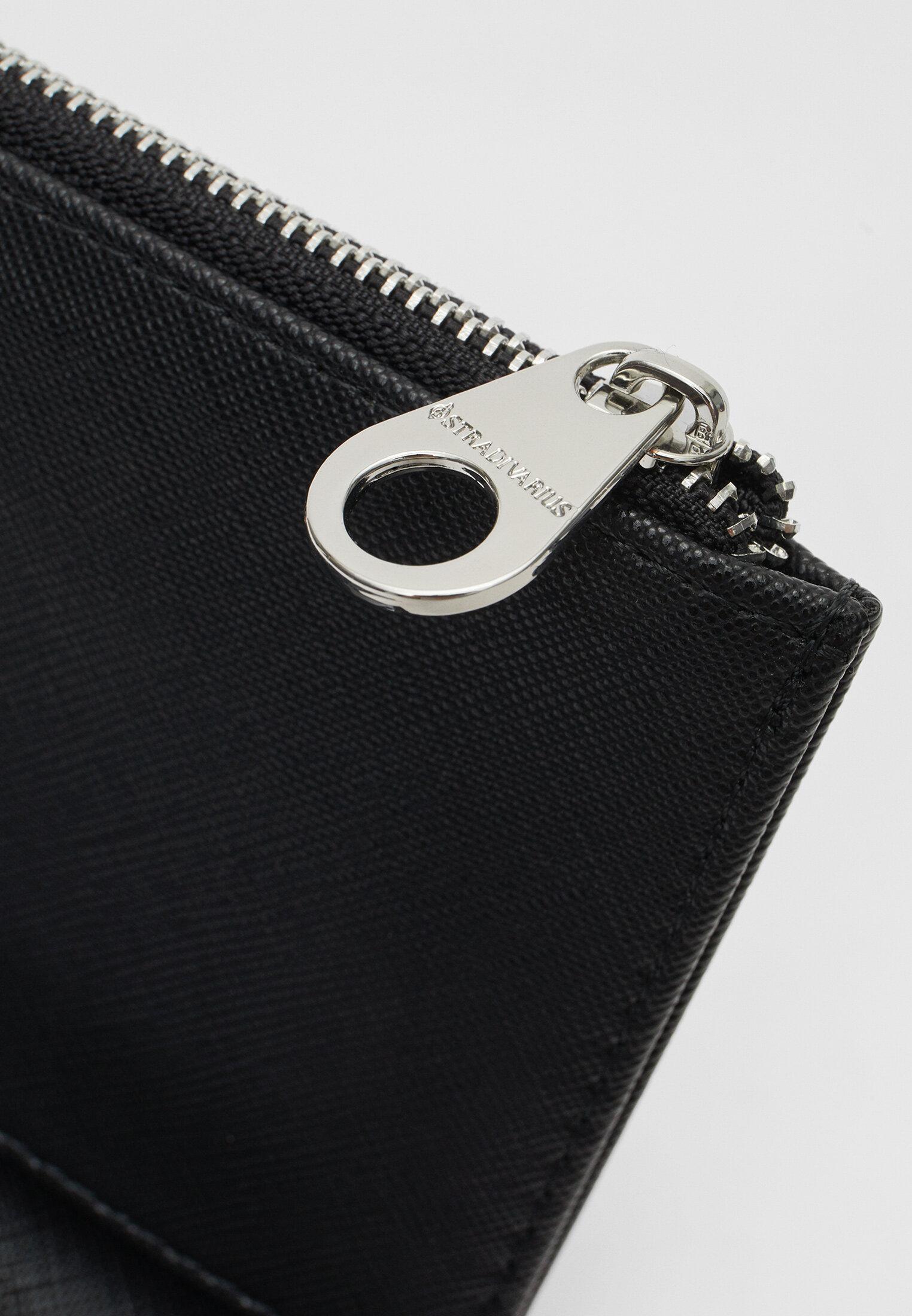 Basic zip-up purse — Black