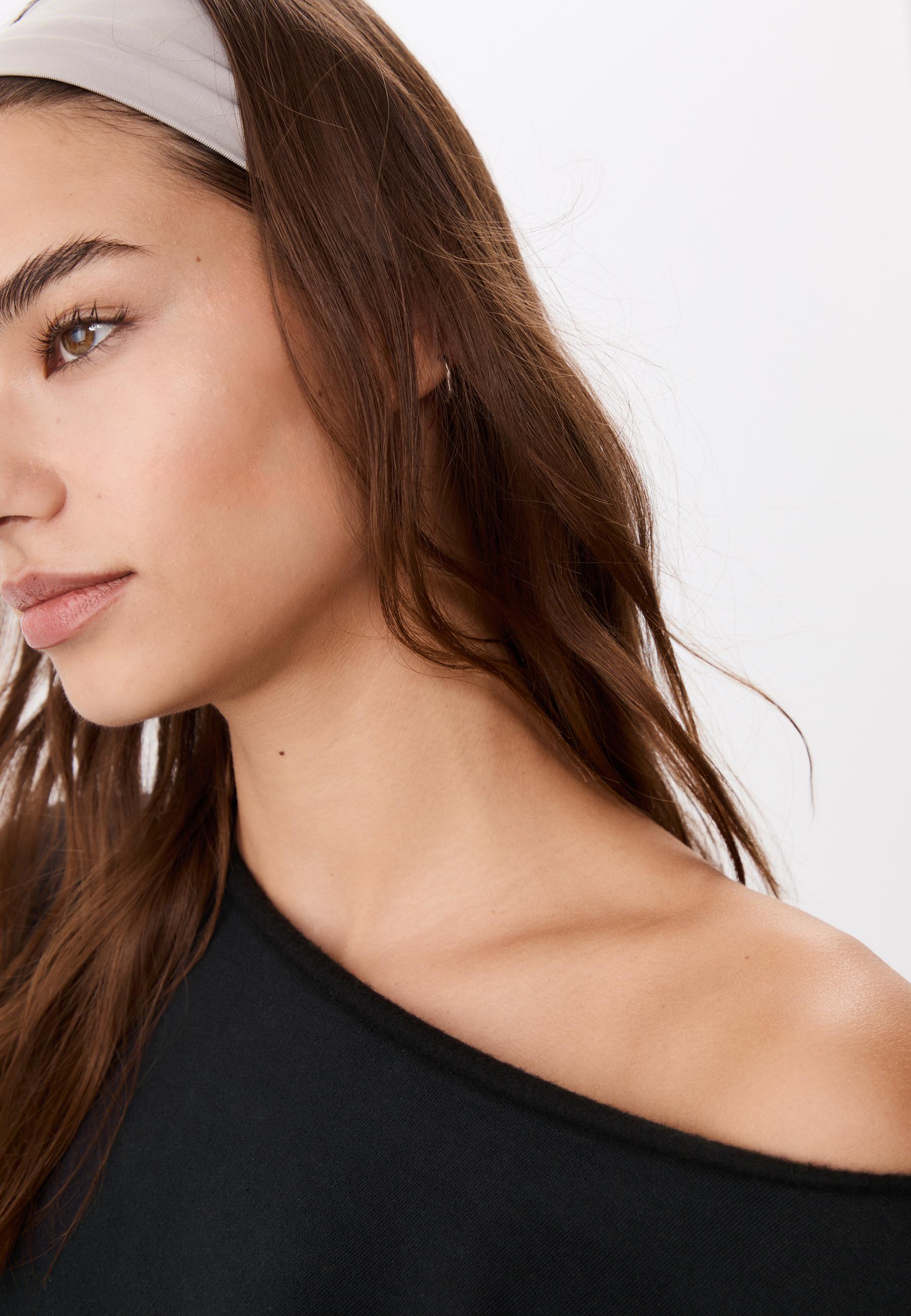 Basic off-the-shoulder sweatshirt — Black