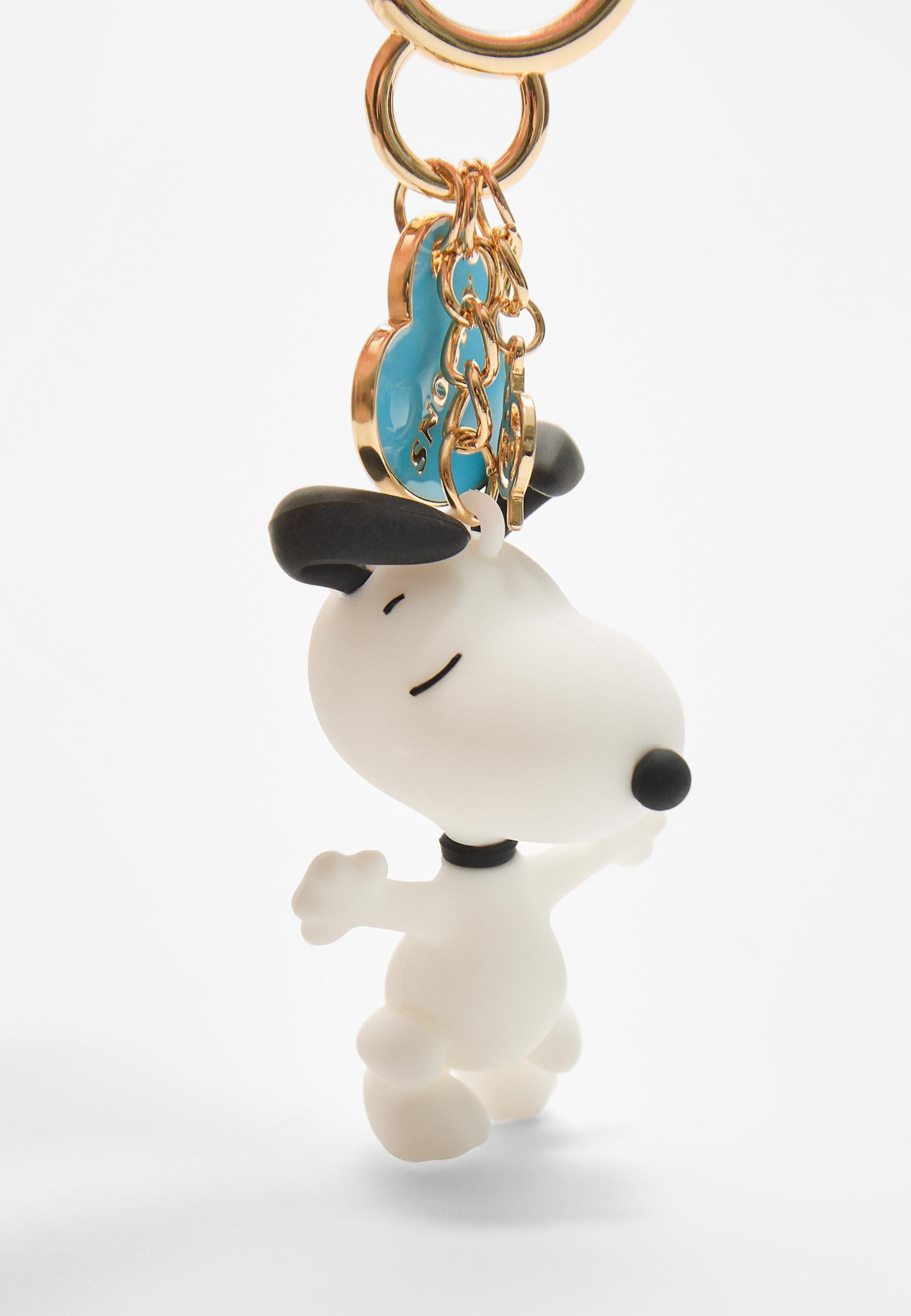 SNOOPY - SNOOPY BENDABLE KEYCHAIN vintage スヌーピー Peanuts Snoopy Key Shaped Keychain,Charm / Snoopy | eBay