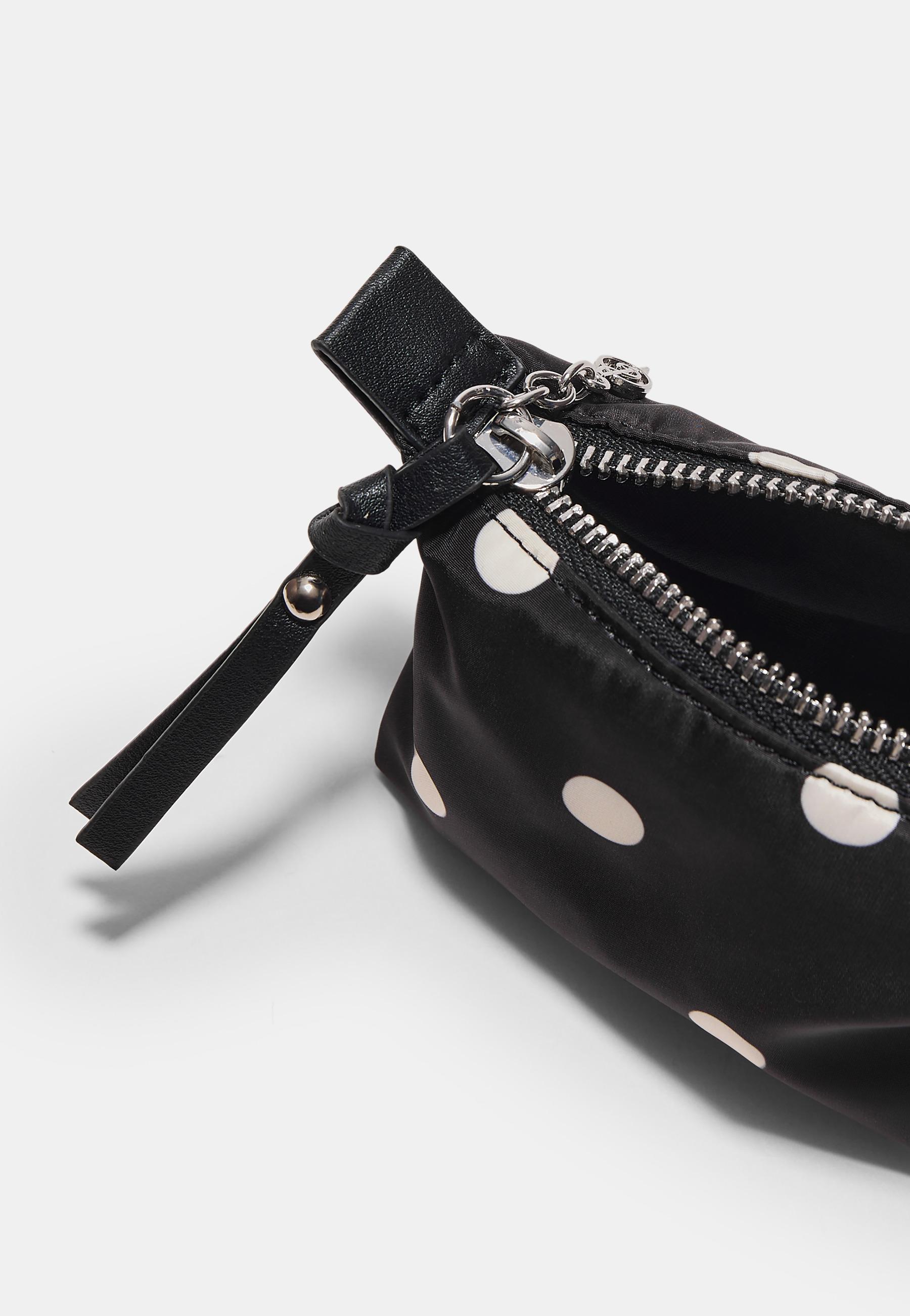 Mini toiletry bag — Black