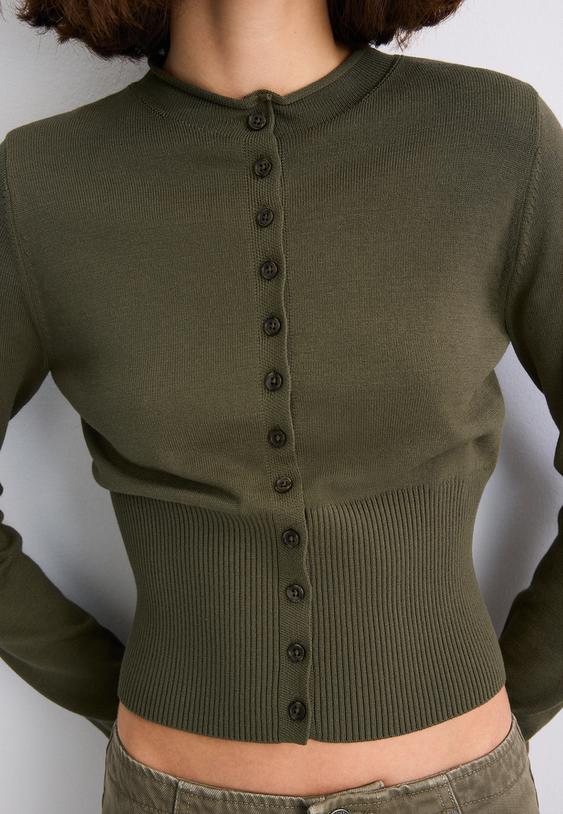 getailleerd vest met kraag met bandje